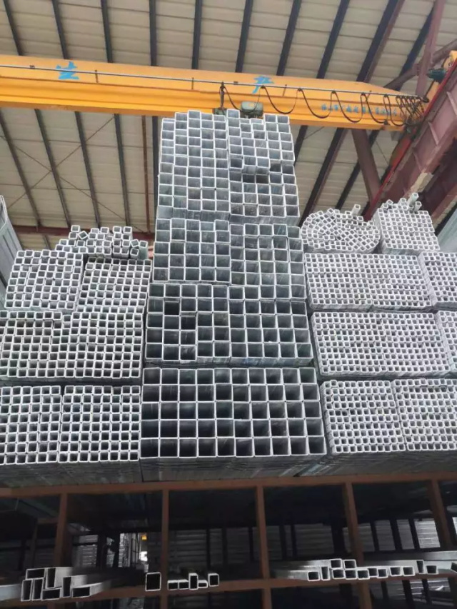 歙县镀锌无缝方矩管